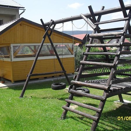 Penzión u Peťa Hrustin Exterior foto